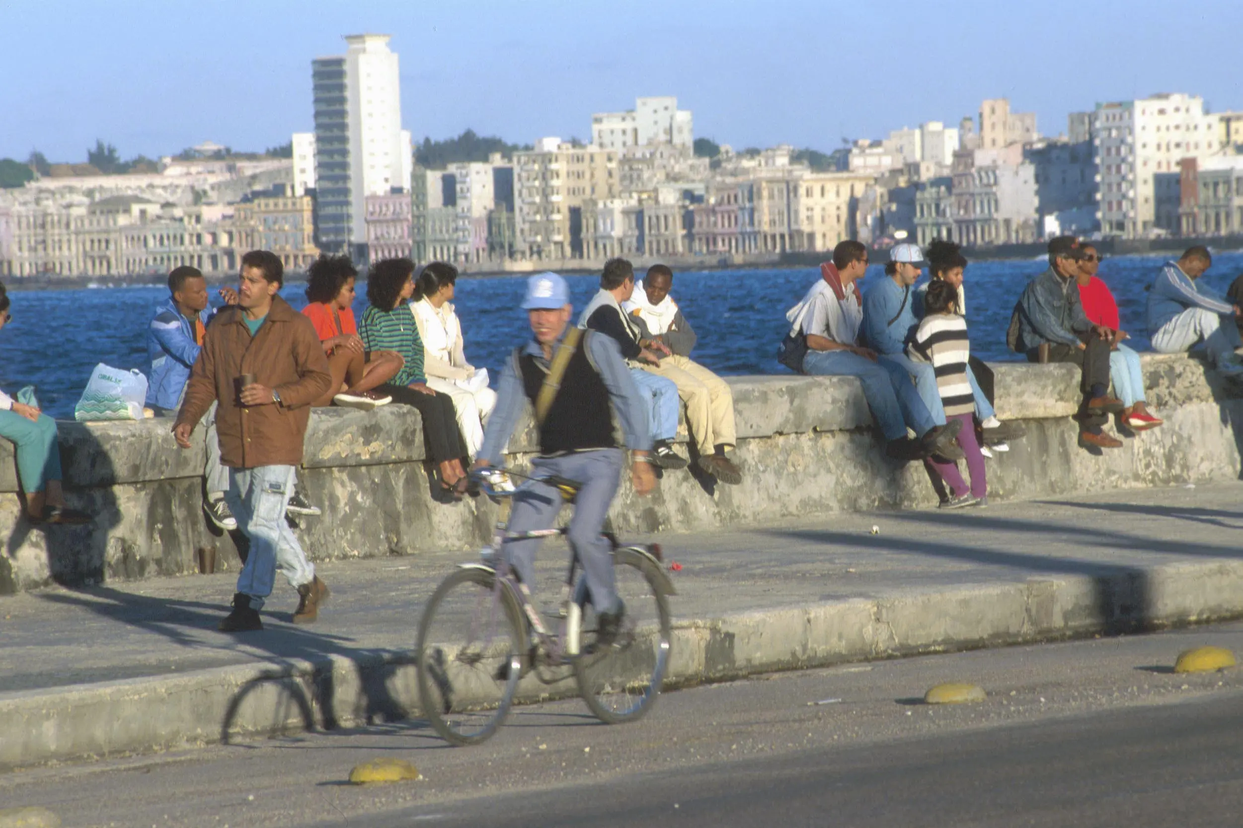 Cuba, il mortale assedio statunitense 