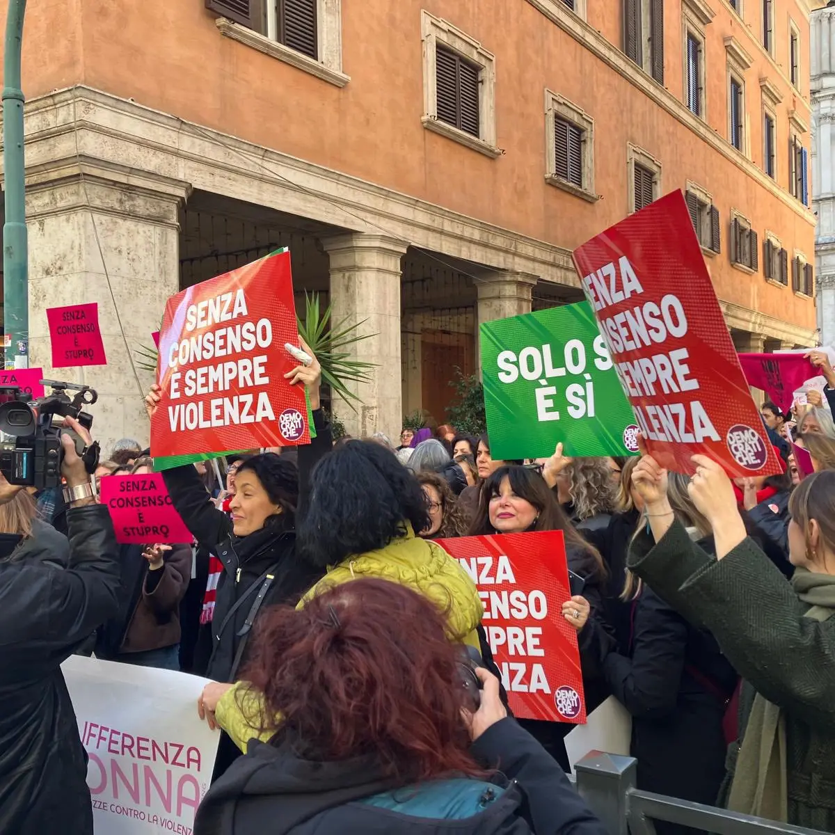 “Senza consenso è stupro”: il 15 febbraio manifestazioni in tutta Italia