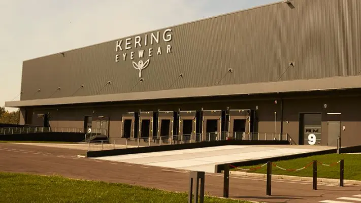 Kering, piano di tagli e rilancio: il lavoro resta in bilico