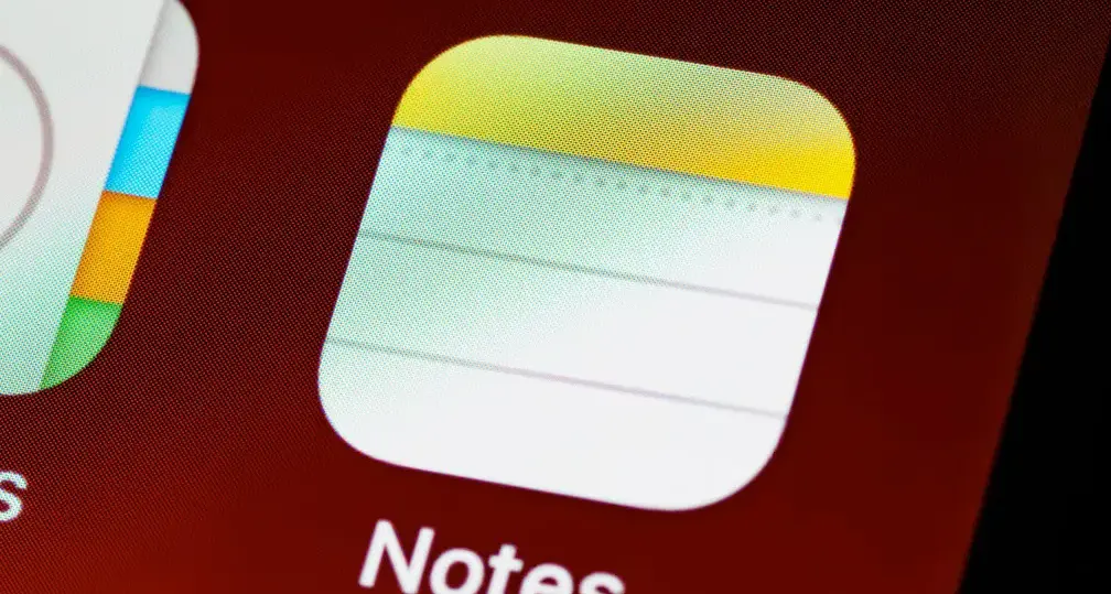 Lo smartphone che lavora con te: scanner, Ocr e riassunti in tasca