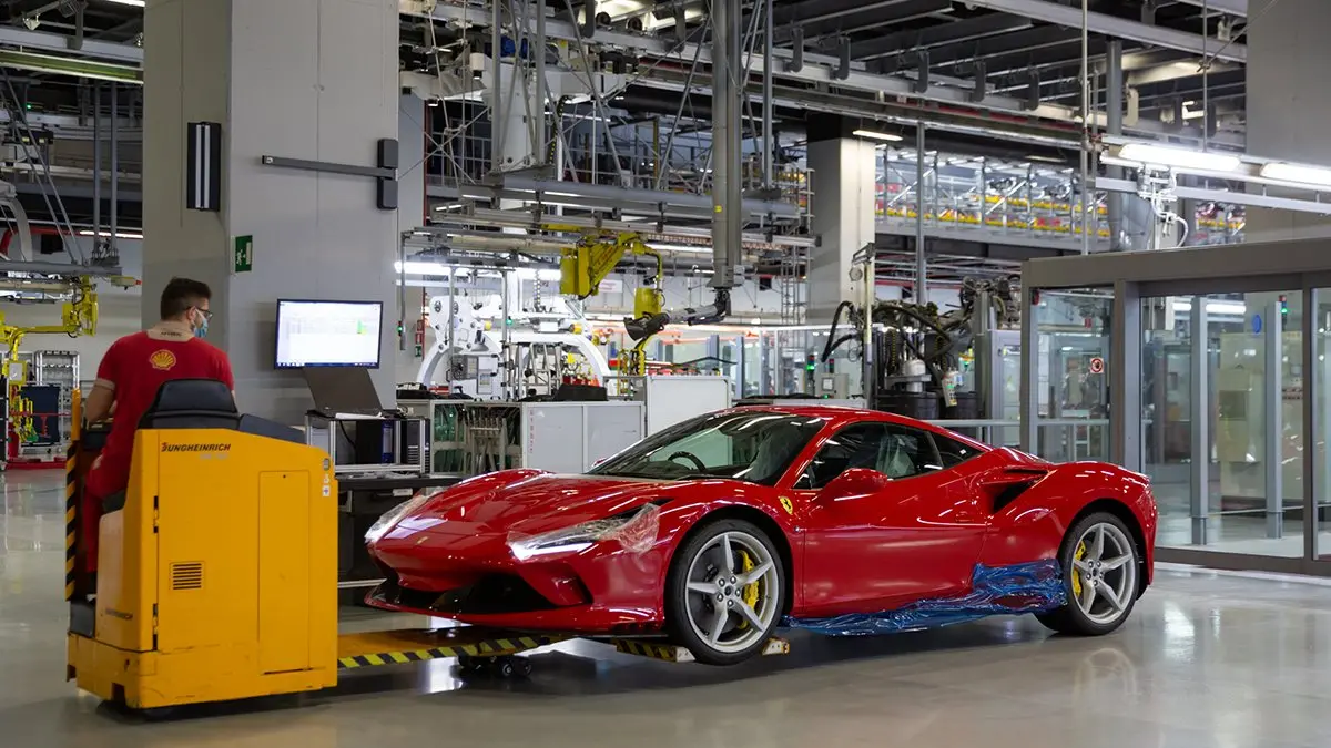 Risultati record Ferrari 2025: un successo di tutti i lavoratori, non solo dei dipendenti diretti