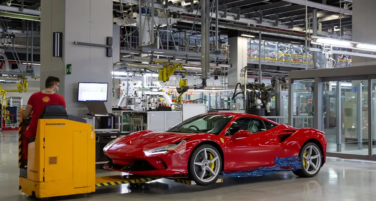 Risultati record Ferrari 2025: un successo di tutti i lavoratori, non solo dei dipendenti diretti