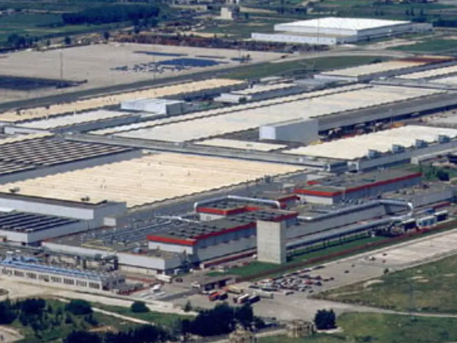 Pomigliano, Trasnova licenzia 53 lavoratori