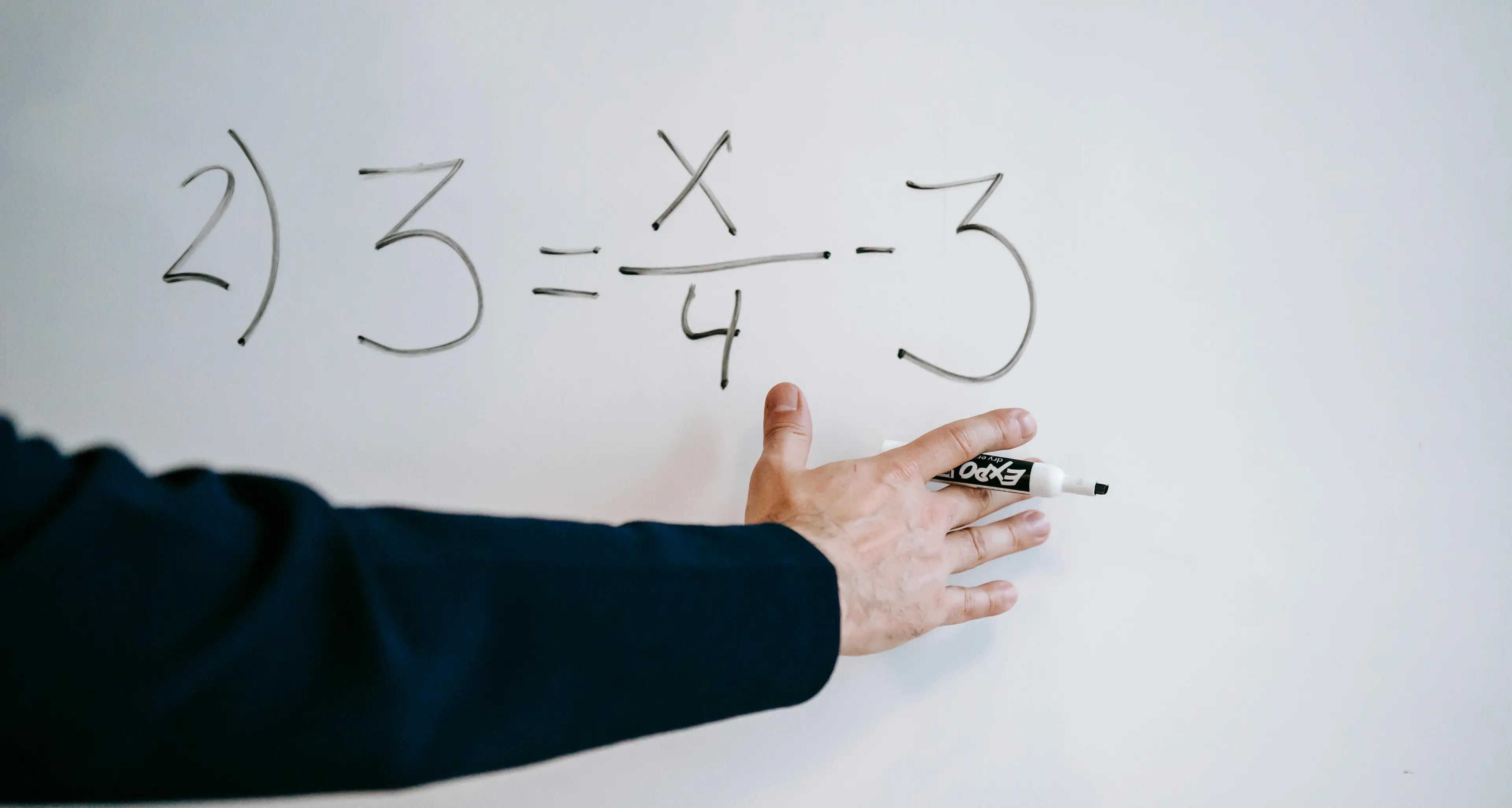 Scuola, l’Europa ci bacchetta ancora: scatti di anzianità anche ai precari