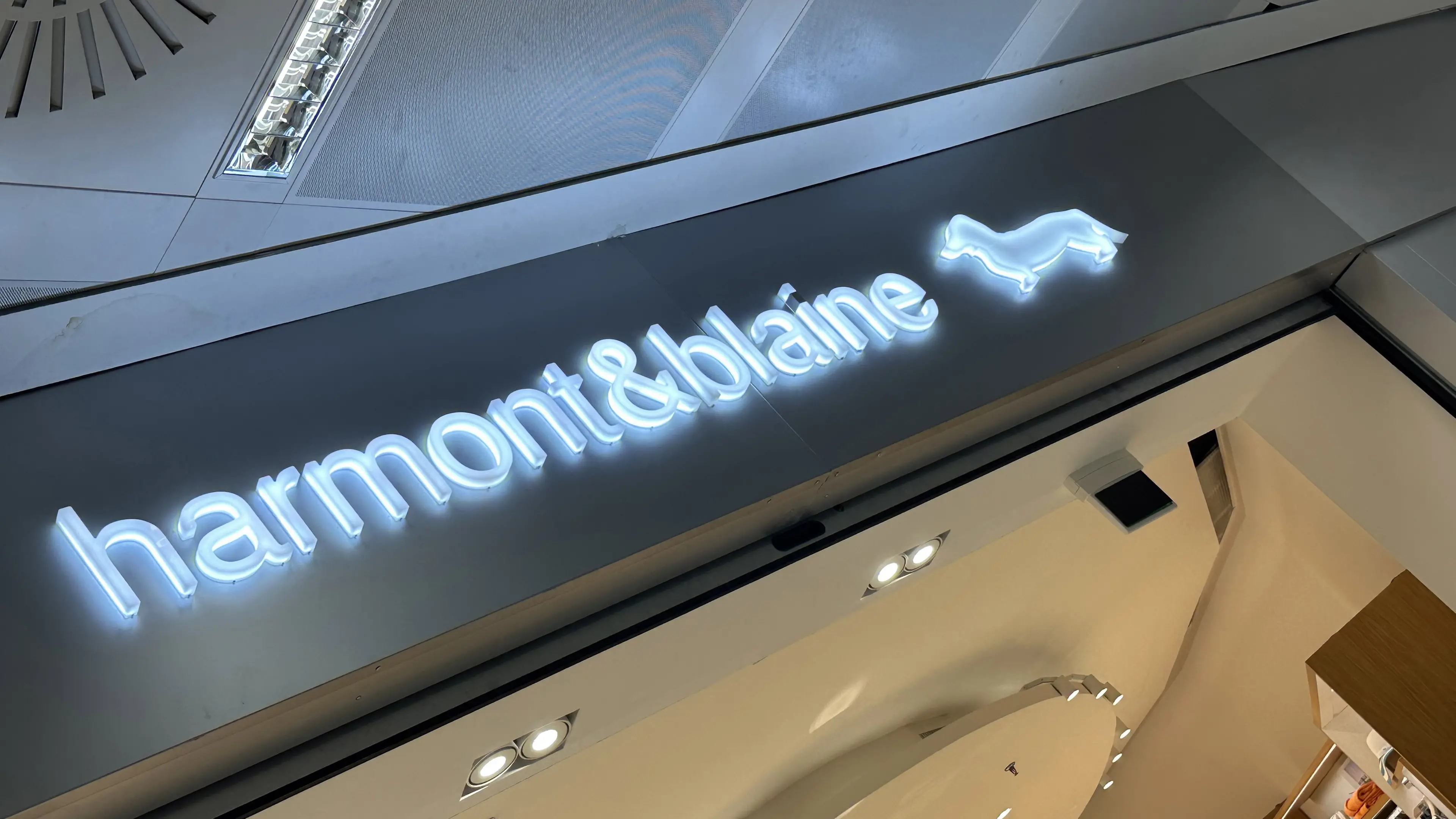 Harmont&Blaine, sindacati al ministero: “Revocare i licenziamenti”