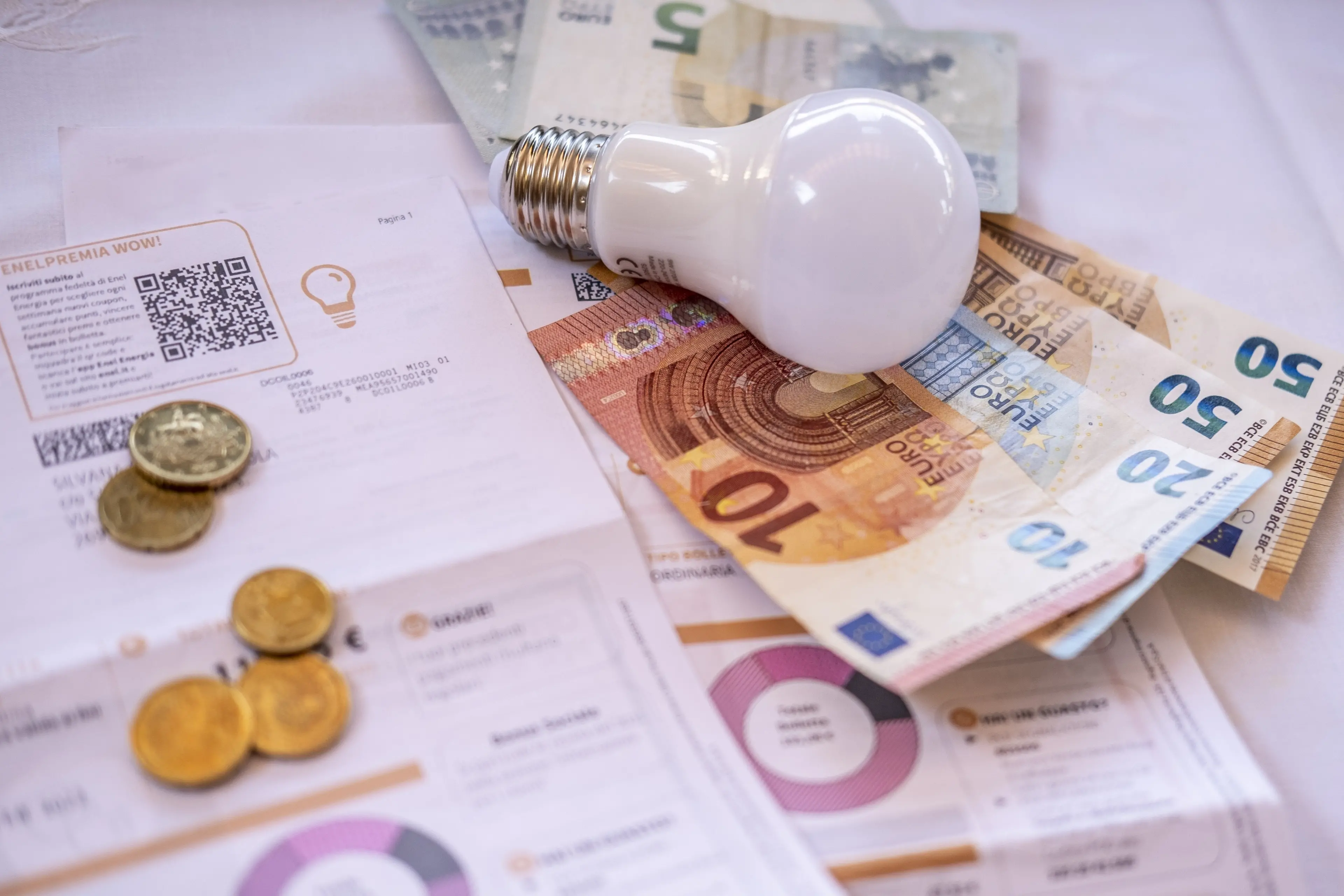 Quel brutto pasticcio del decreto bollette