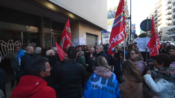 Sifi, a Catania sit-in contro i licenziamenti