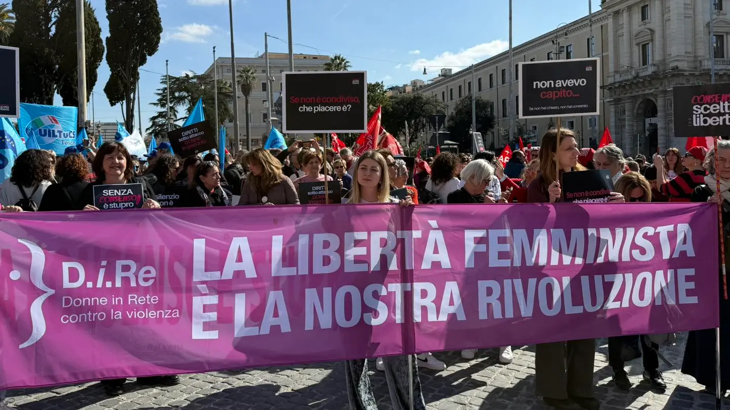 “Senza consenso è stupro”: Roma in piazza