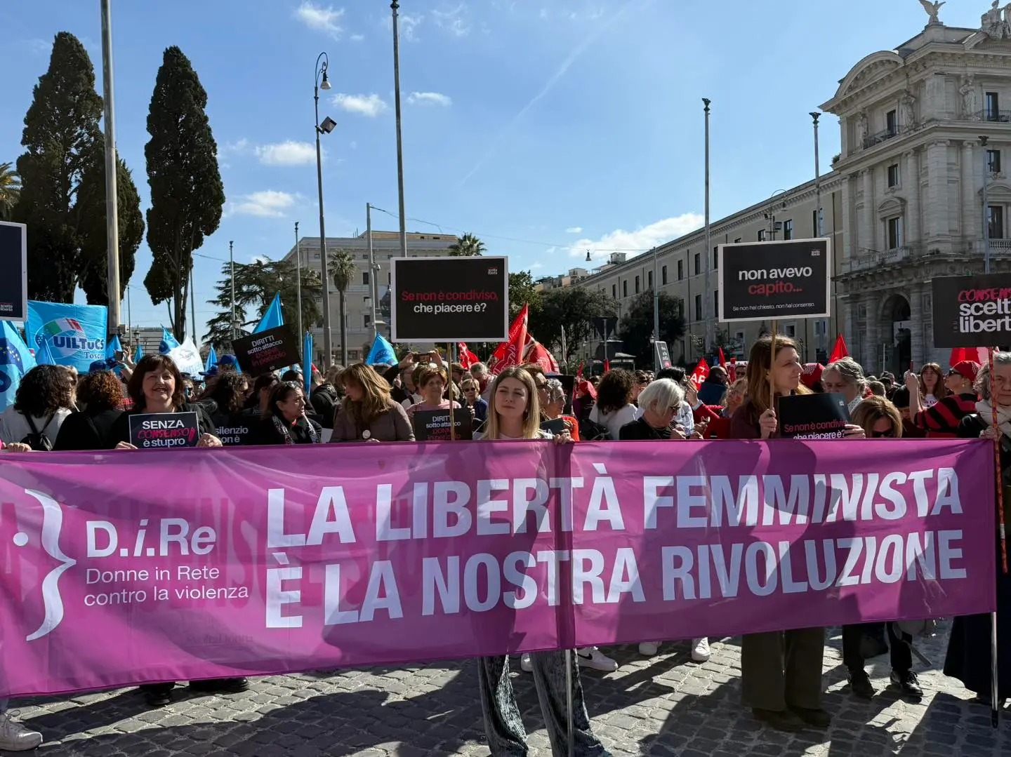 “Senza consenso è stupro”: Roma in piazza