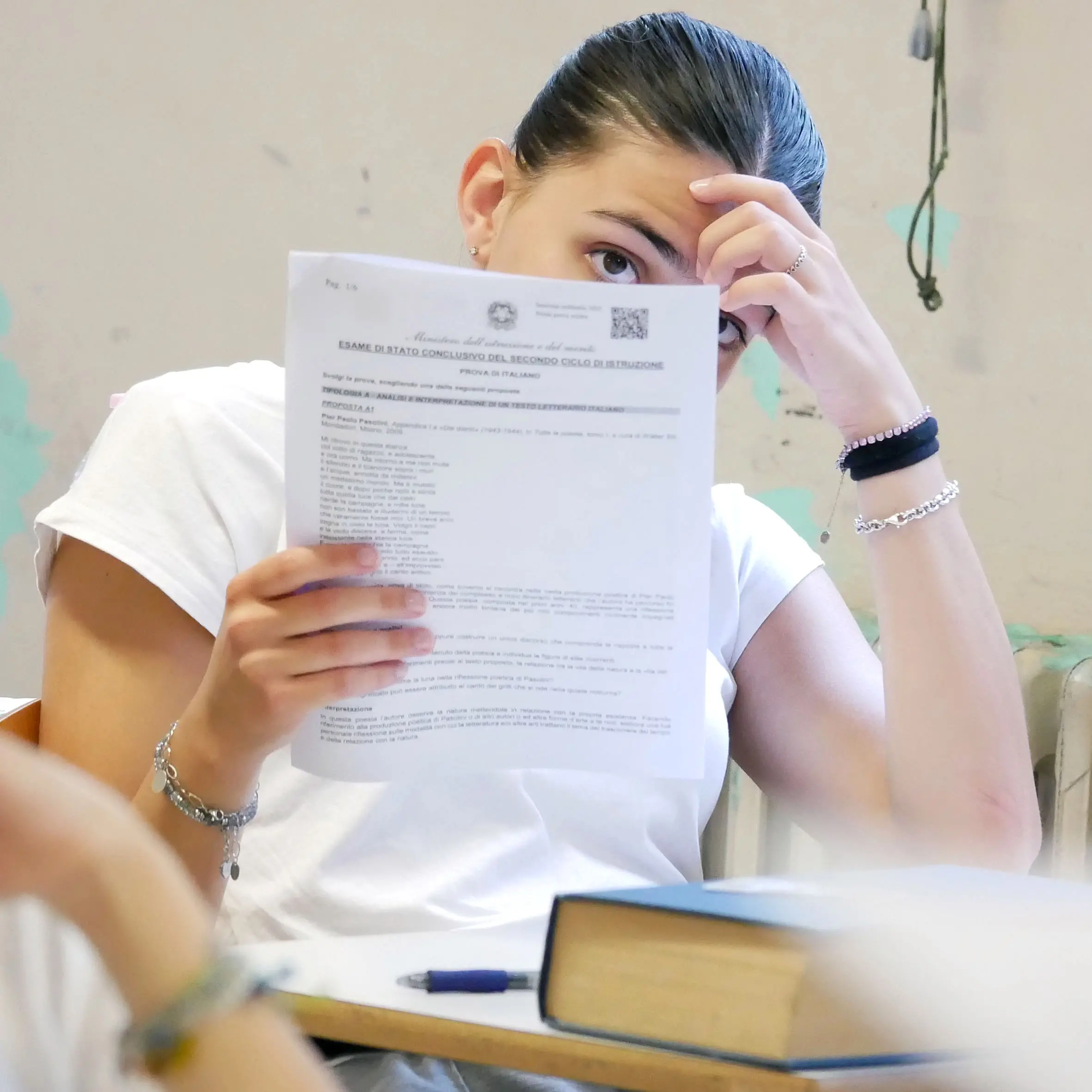 Scuola, Valditara e l’ossessione della scuola in quattro anni