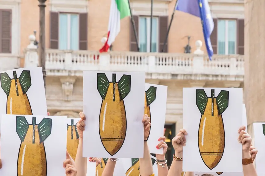 Cresce l’export di armi italiane: il 59% va in Medio Oriente