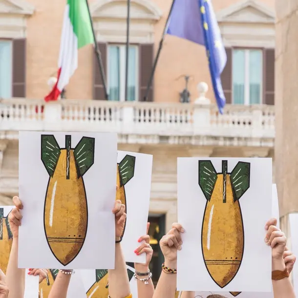 Cresce l’export di armi italiane: il 59% va in Medio Oriente