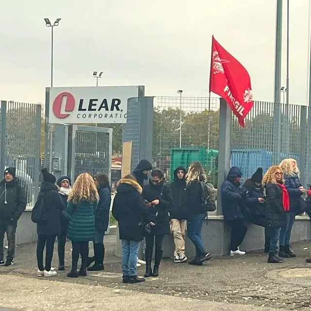 Vendita Lear, c’è un nuovo possibile acquirente