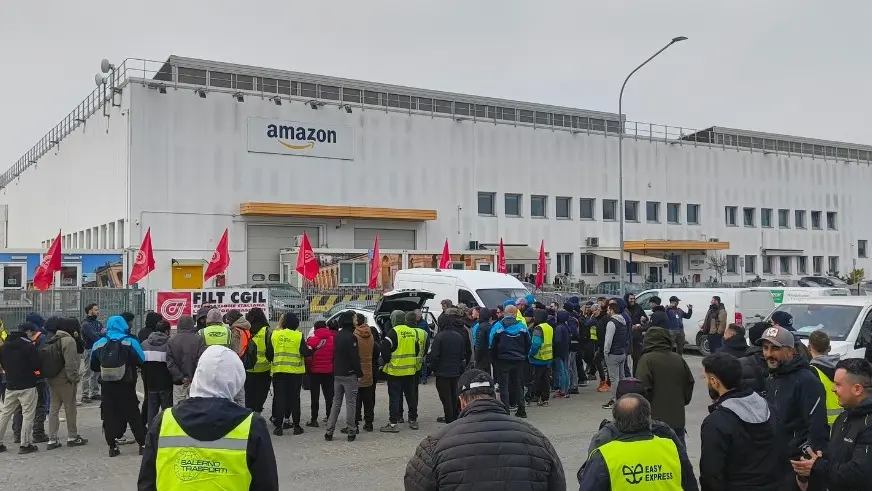 Appalti Amazon Bologna: licenziati i rappresentanti sindacali Tdu
