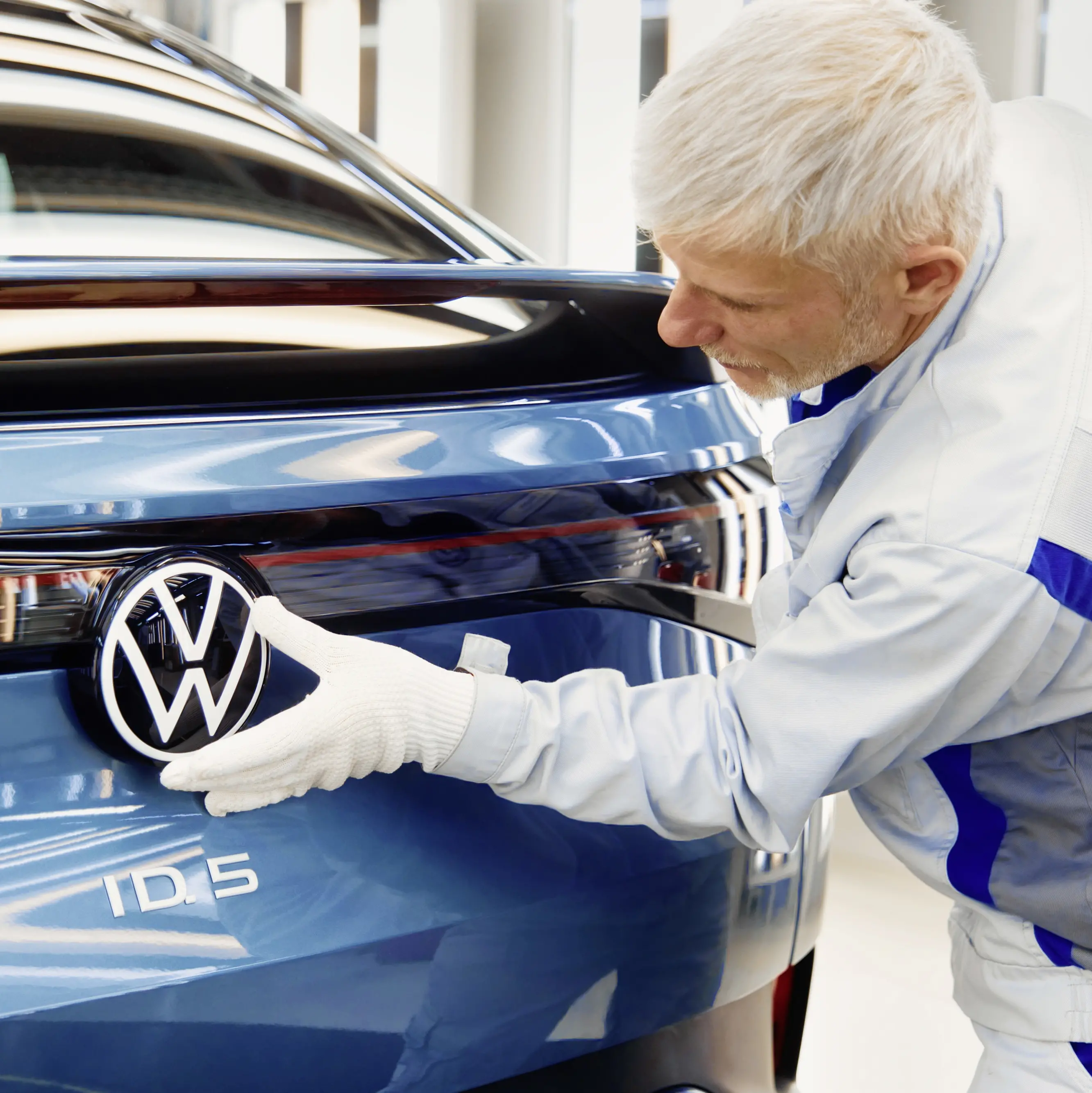 Choc Volkswagen: 50 mila uscite entro il 2030