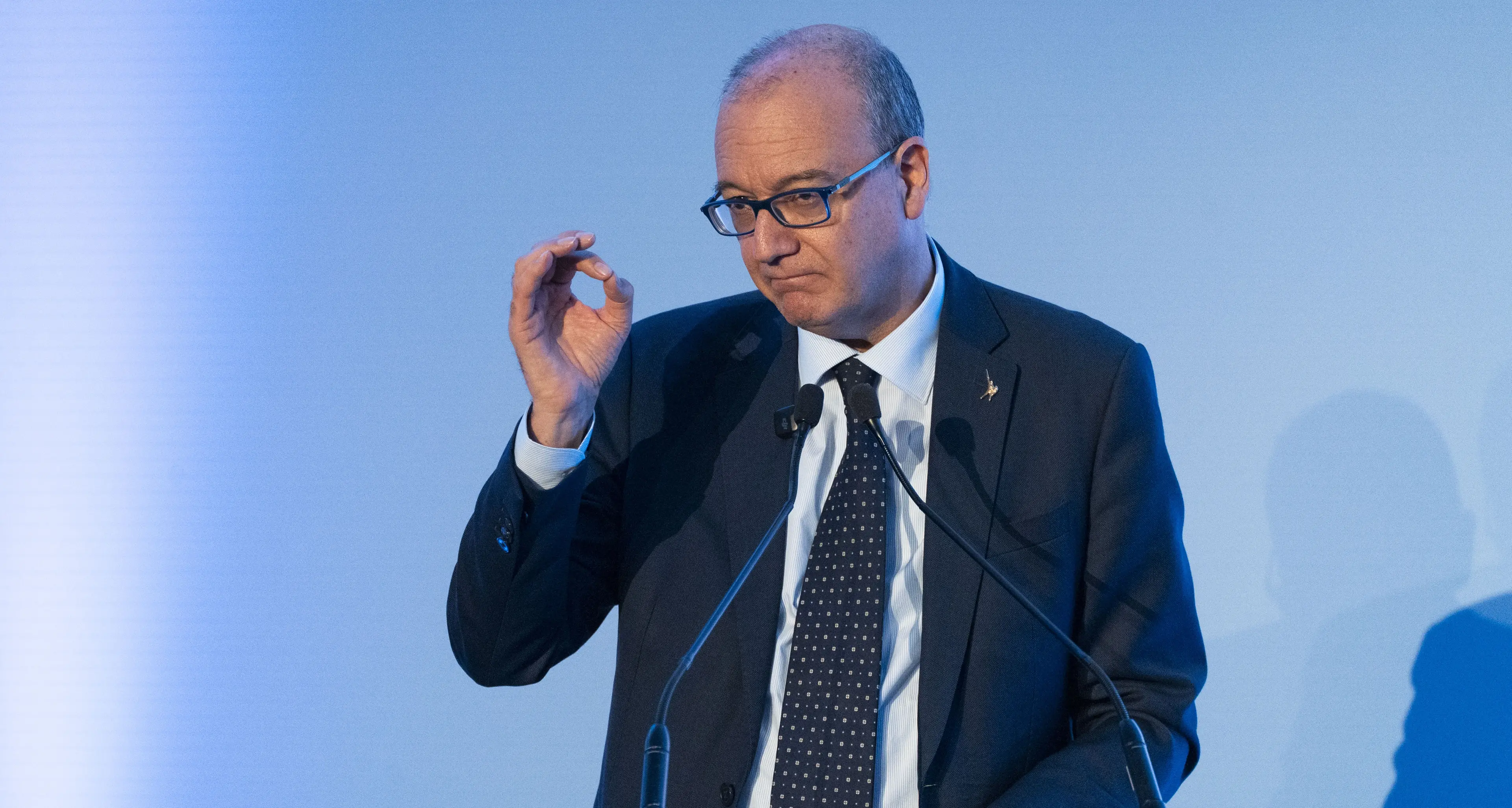 Valditara e le scuole che “indottrinano”