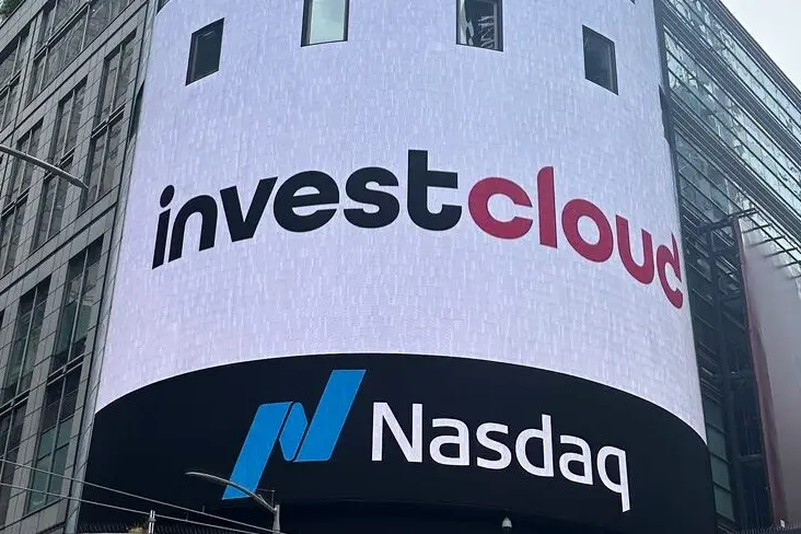 Chiude la InvestCloud, lavoratori sostituiti dall’IA