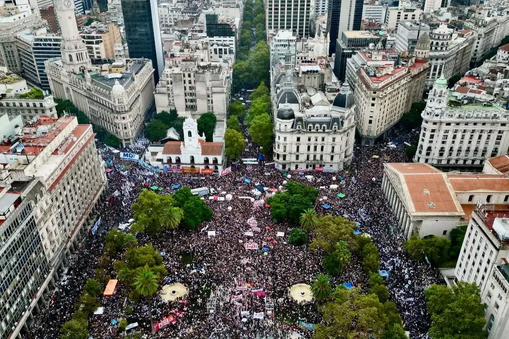 Argentina, la sentenza di Cordoba: un punto ai sindacati contro la riforma del lavoro
