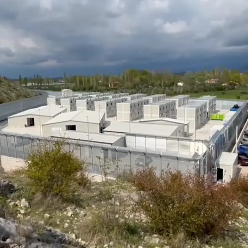 Albania, accedere a Gjader è un diritto