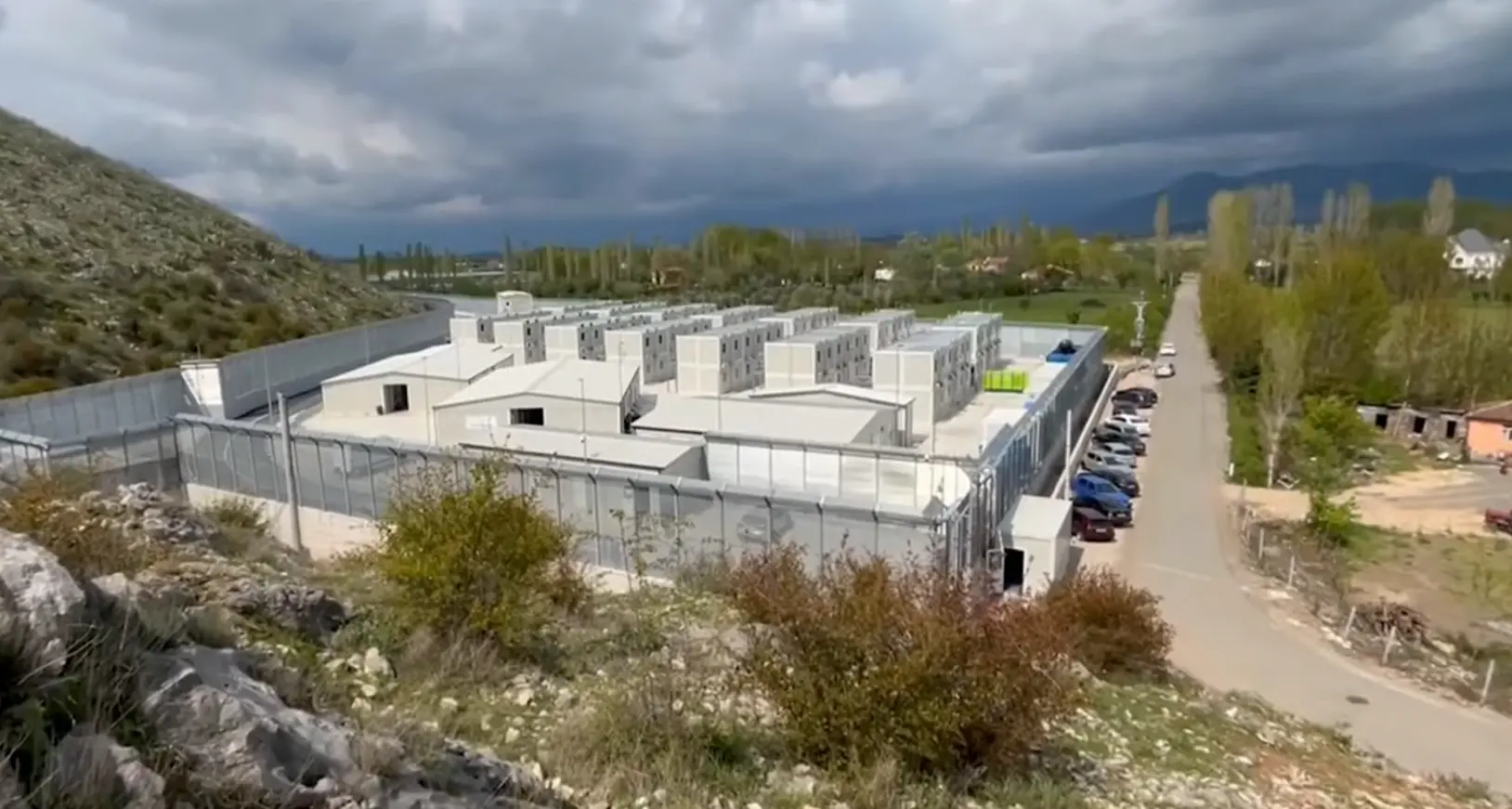 Albania, accedere a Gjader è un diritto