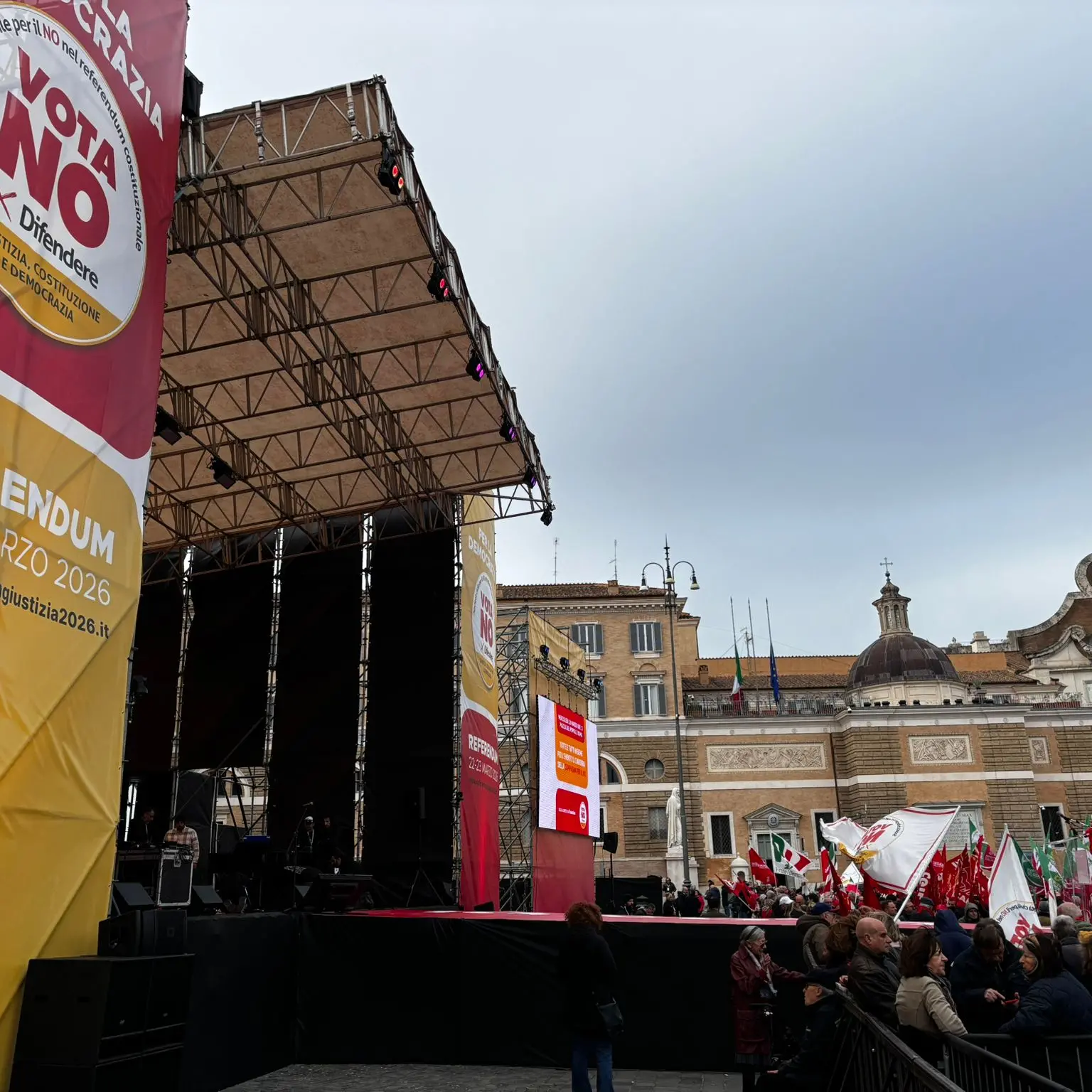 Tutti insieme a Roma per il No. LIVEBLOG