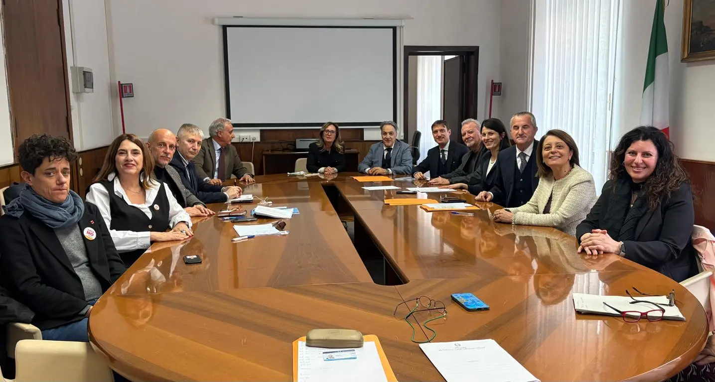 Cgil e Fp, Ambasciate e Consolati in Italia, firmata la nuova disciplina 2026-2028