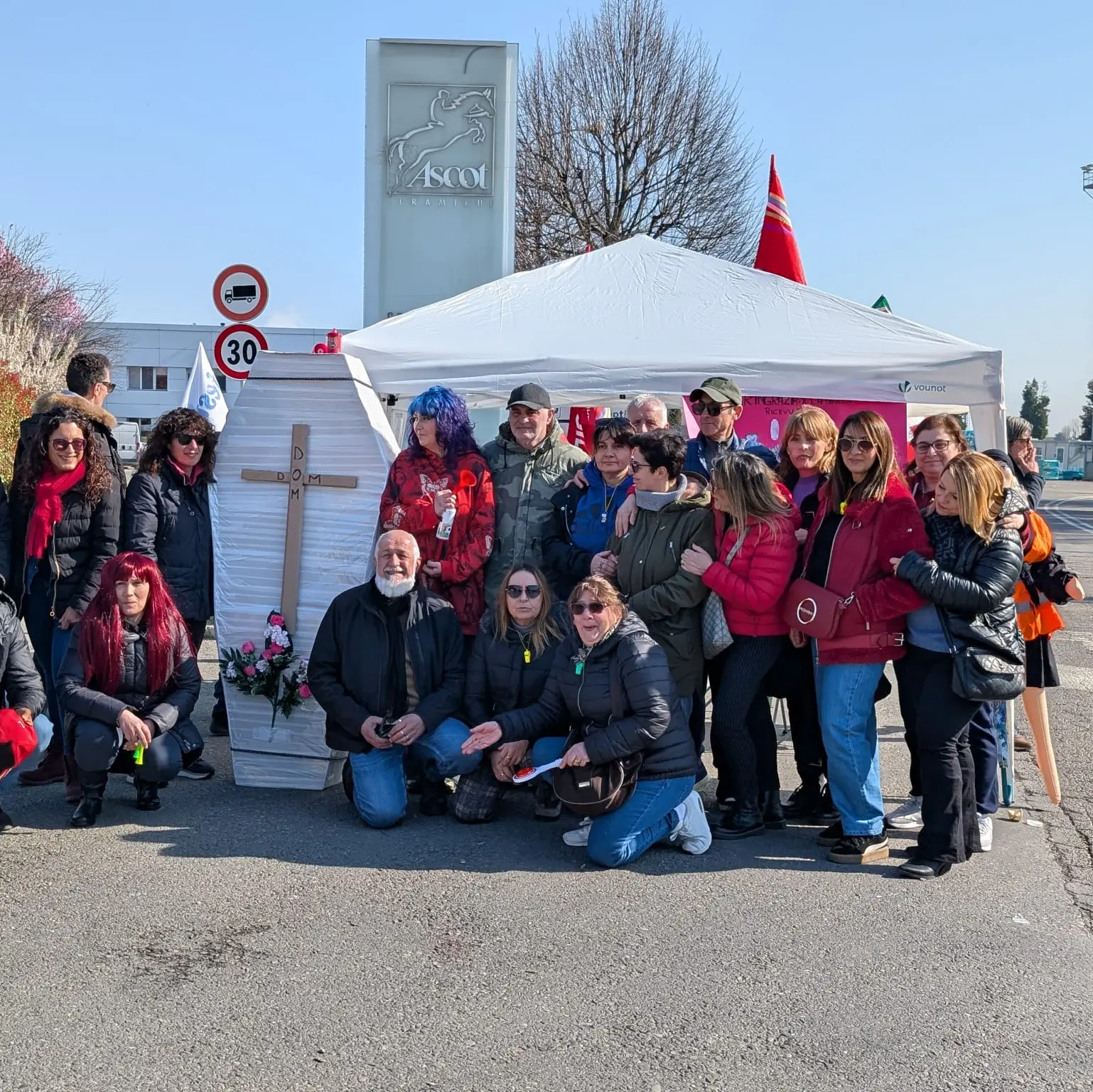 Crisi Ascot, chiude lo stabilimento di Castelvetro