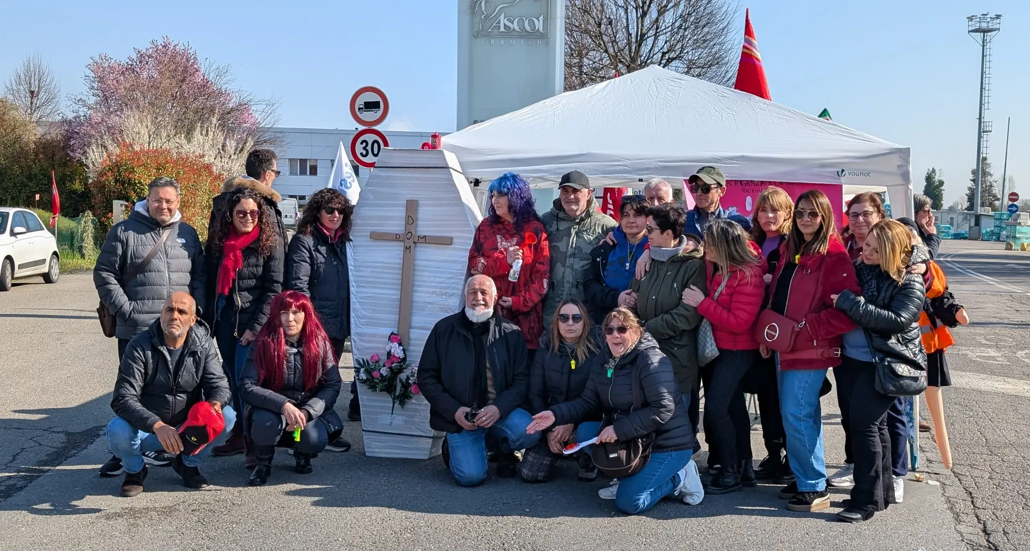 Crisi Ascot, chiude lo stabilimento di Castelvetro