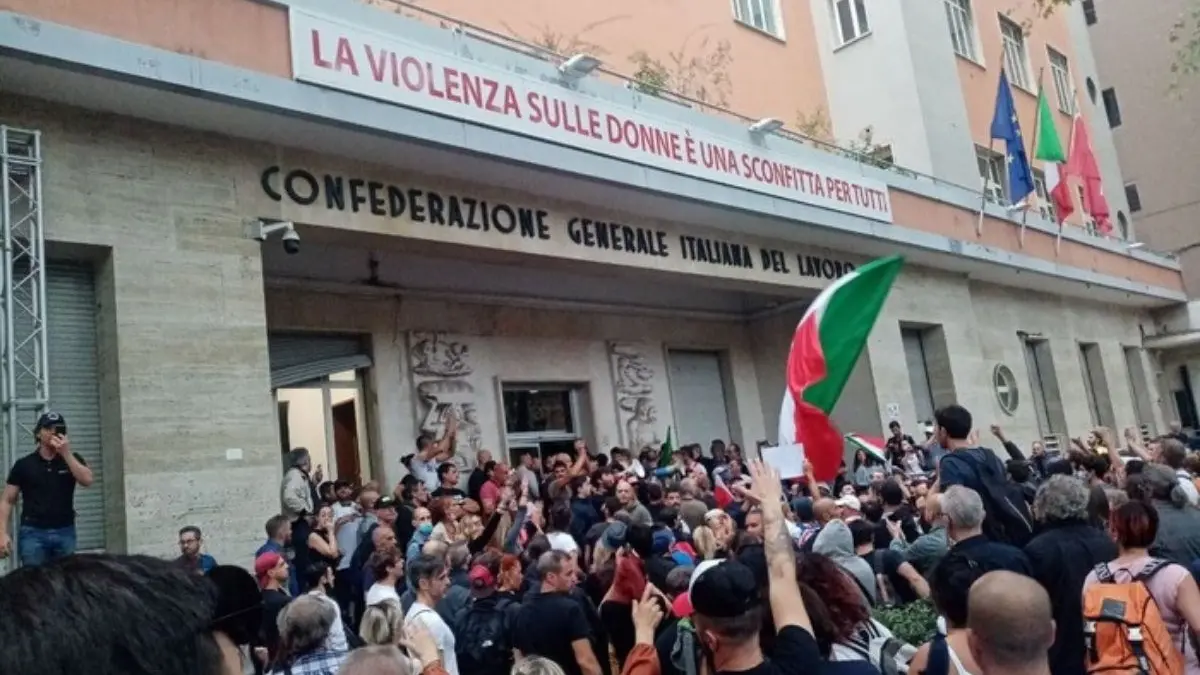 Assalto alla Cgil, definitive in Cassazione le condanne per otto imputati