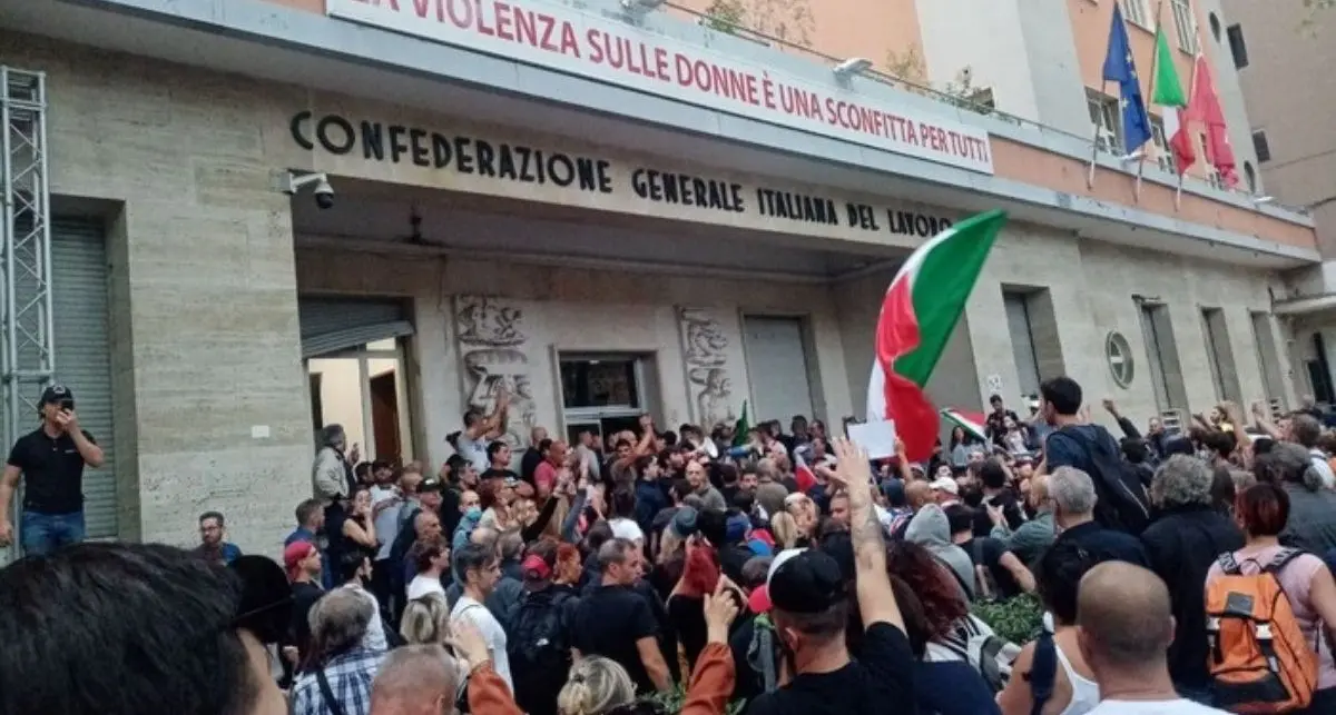 Assalto alla Cgil, definitive in Cassazione le condanne per otto imputati