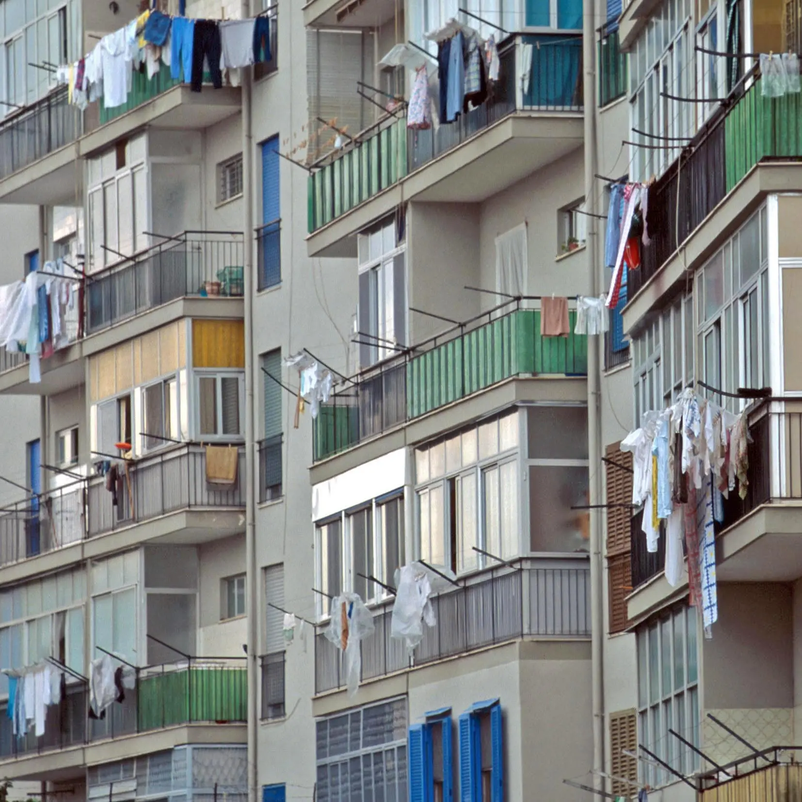 L’aumento dell’energia aggrava il disagio abitativo