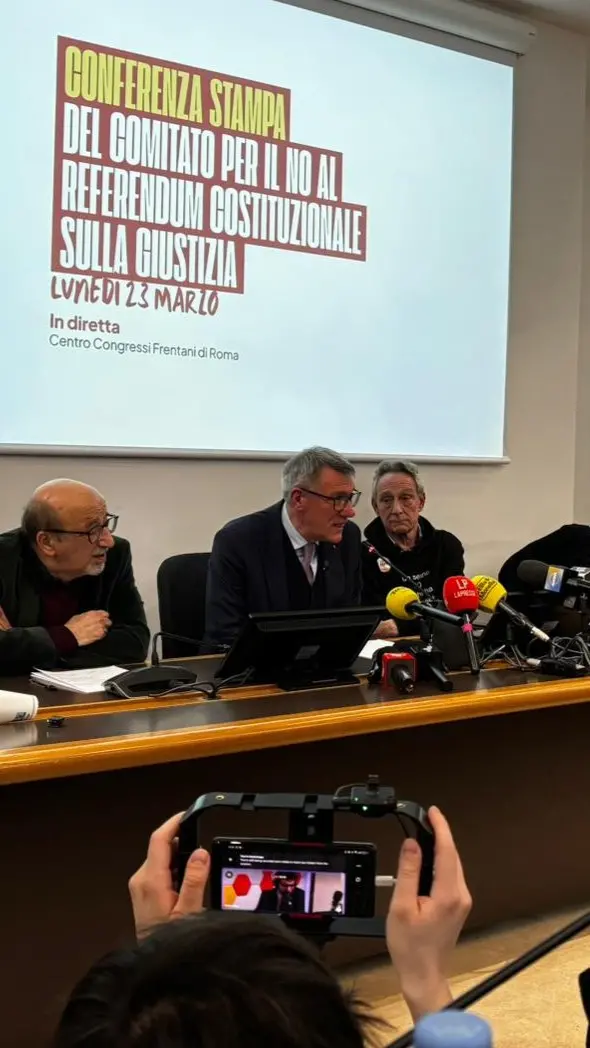 No, la Costituzione non si tocca