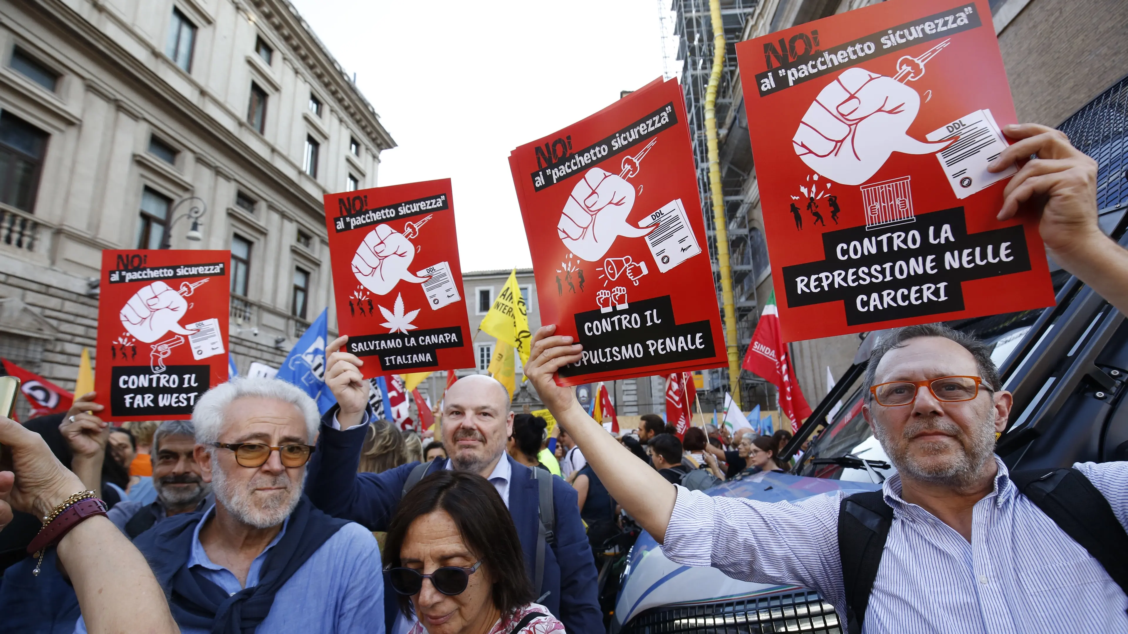 Decreto sicurezza: propaganda e pugno duro