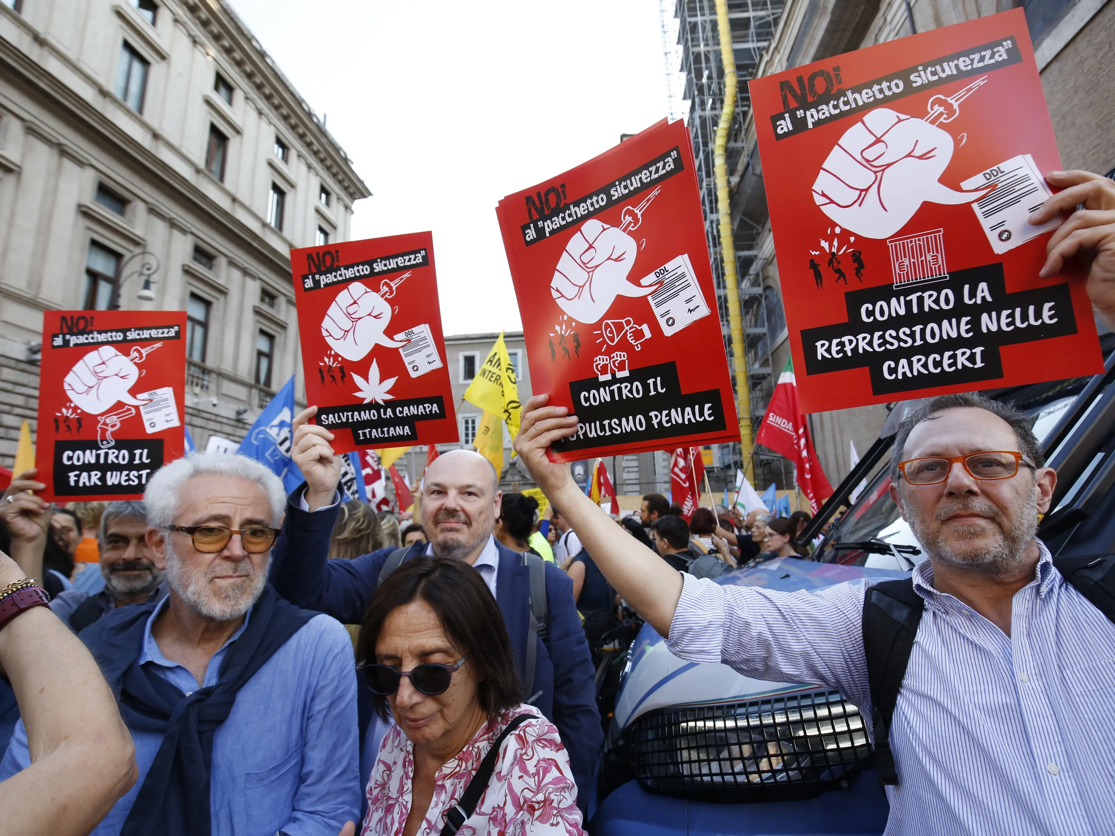 Decreto sicurezza: propaganda e pugno duro