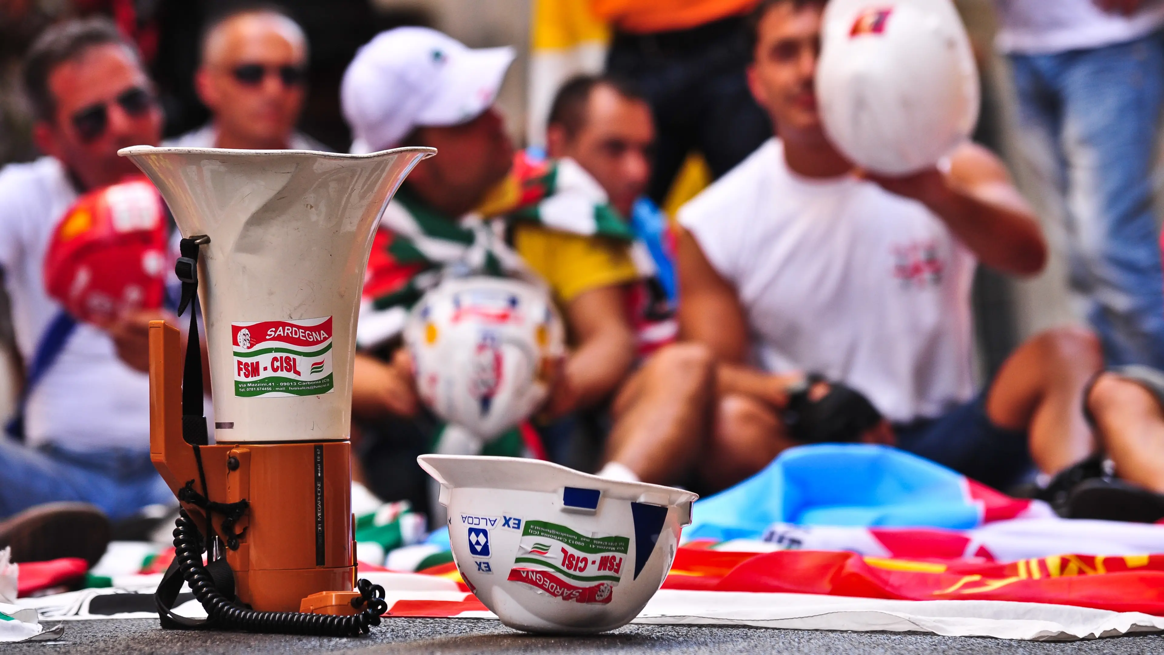 Sulcis, sindacati: “Presi in giro dalla politica”