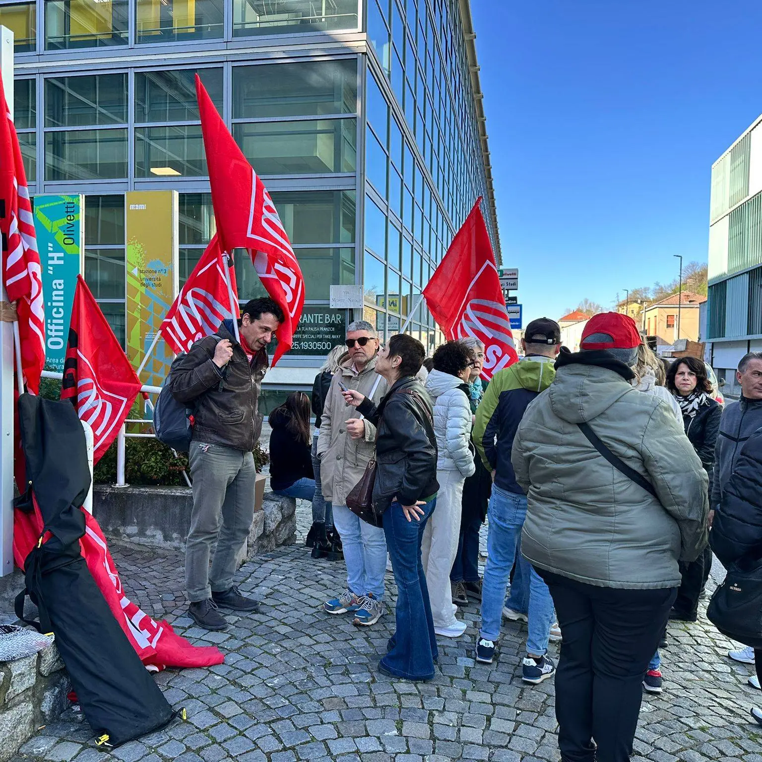 Valle d’Aosta, sciopero alla Telecontact: “Una battaglia di dignità”