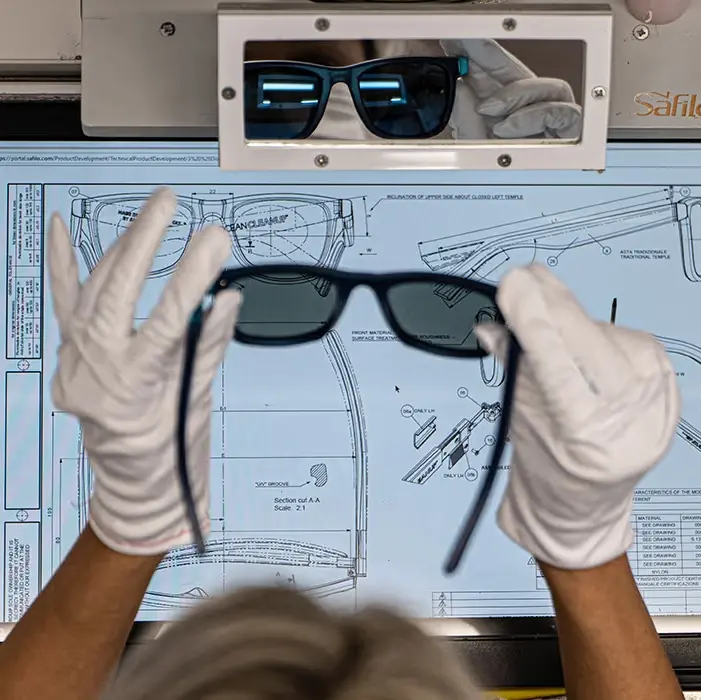 Occhialeria, i dazi mettono a rischio la filiera bellunese