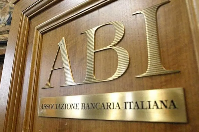 Banche, sindacati: aumenti e diritti per le nuove sfide