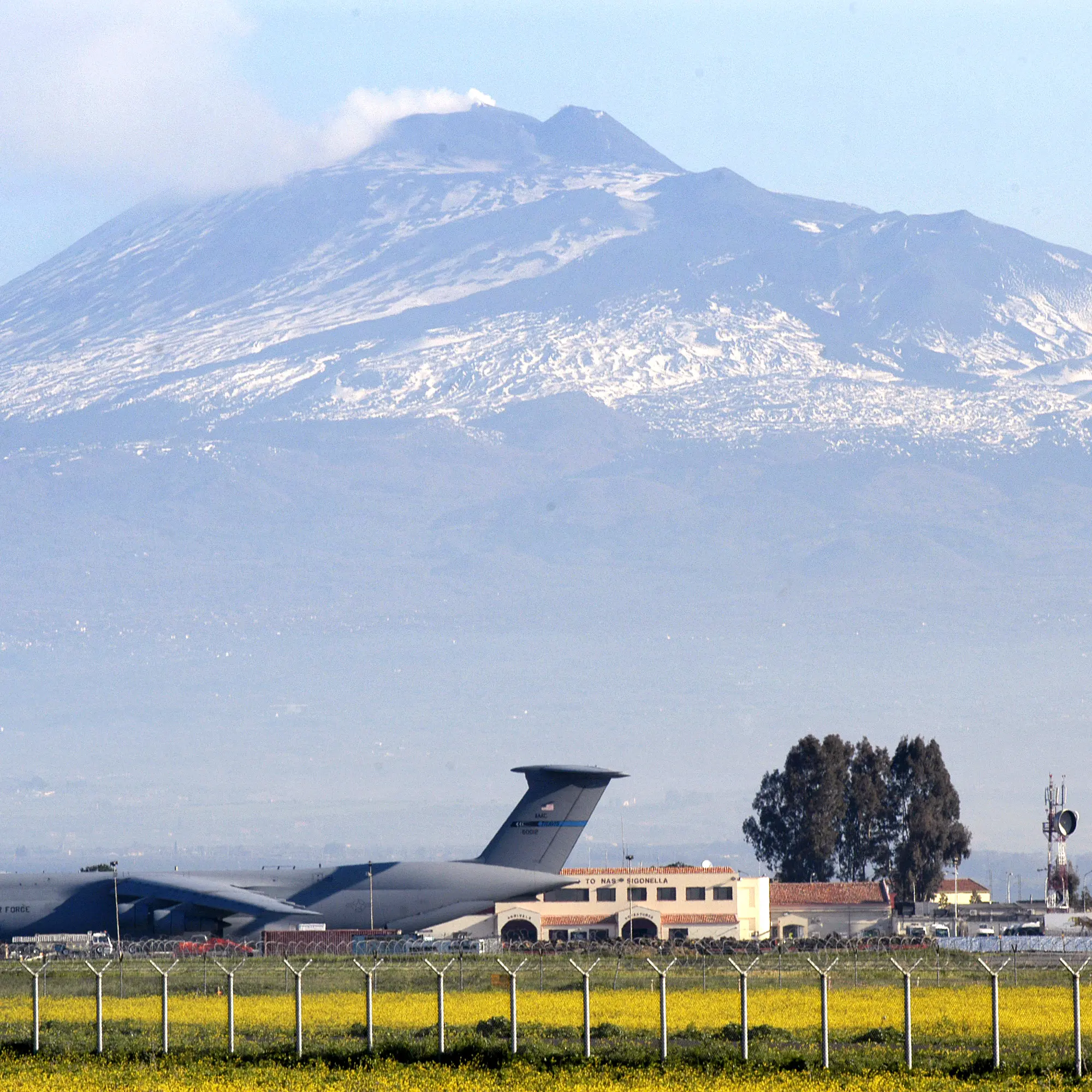 A Sigonella per la pace e dire no all’uso della base