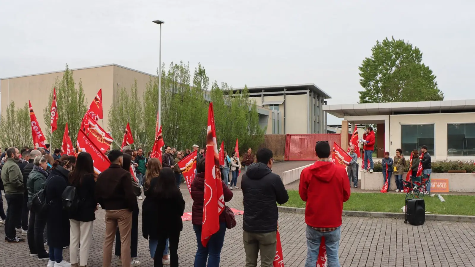 Previnet e Previmedical Treviso, in cento in presidio nel giorno dello sciopero