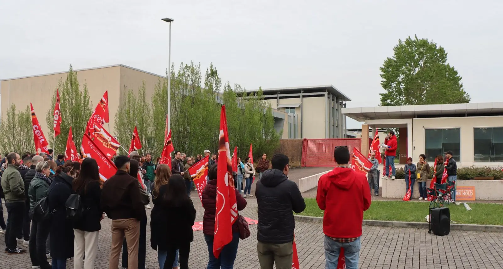 Previnet e Previmedical Treviso, in cento in presidio nel giorno dello sciopero