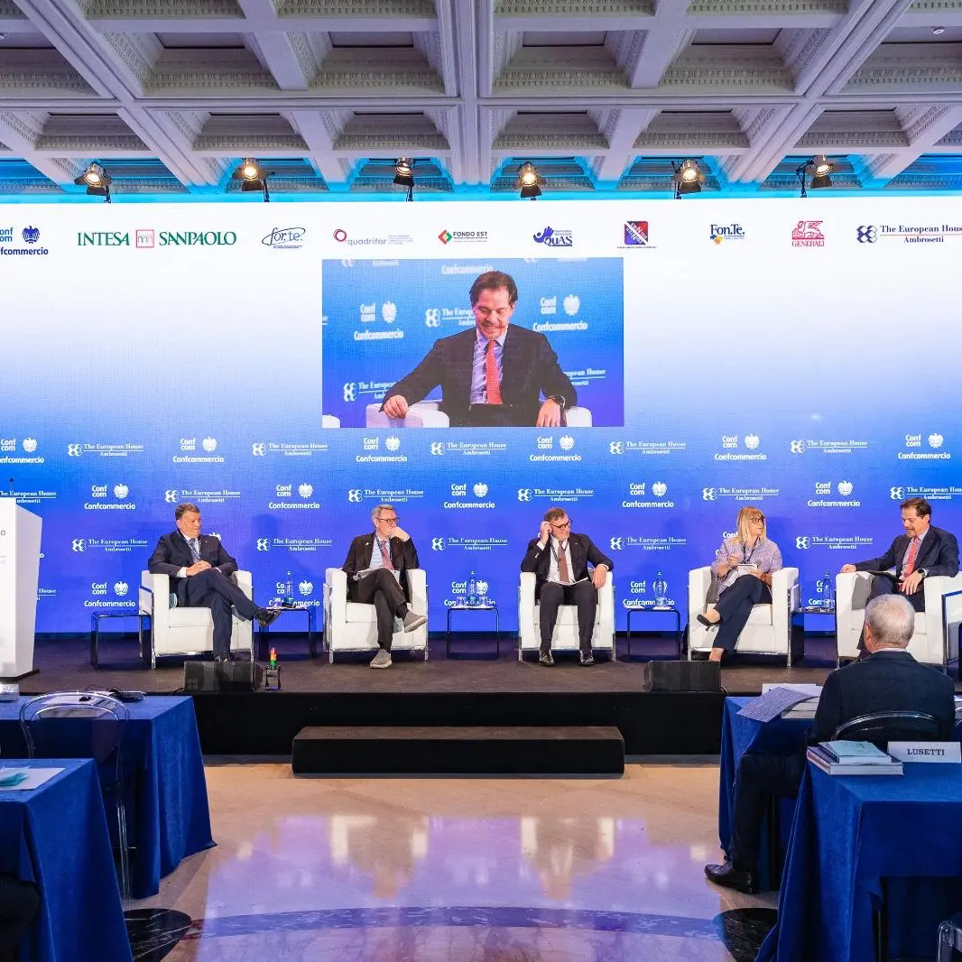 Landini: “Il governo non si sostituisca alle parti sociali”