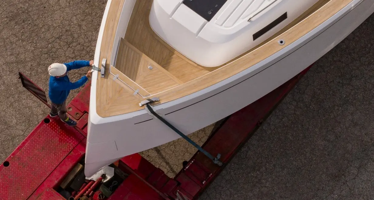 Cantieri navali dello Stretto, annunciati 13 licenziamenti