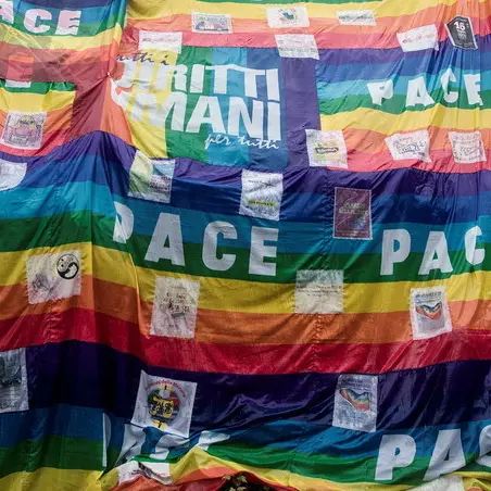 “Sbellichiamoci!”: la marcia della pace ad Assisi