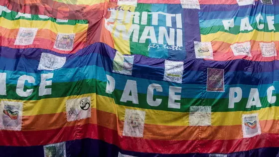 “Sbellichiamoci!”: la marcia della pace ad Assisi