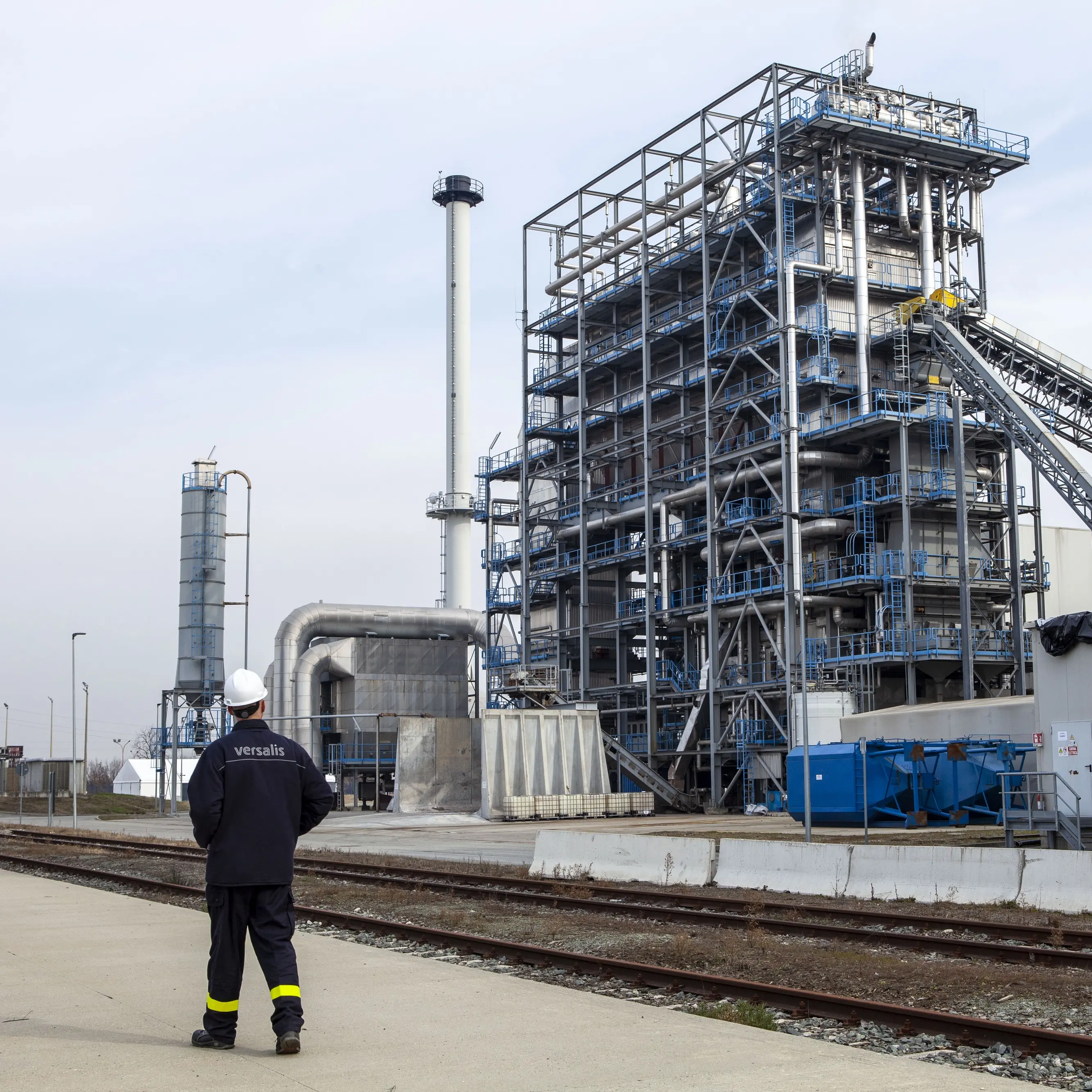 “Così la chimica muore”, la Cgil scrive a Urso