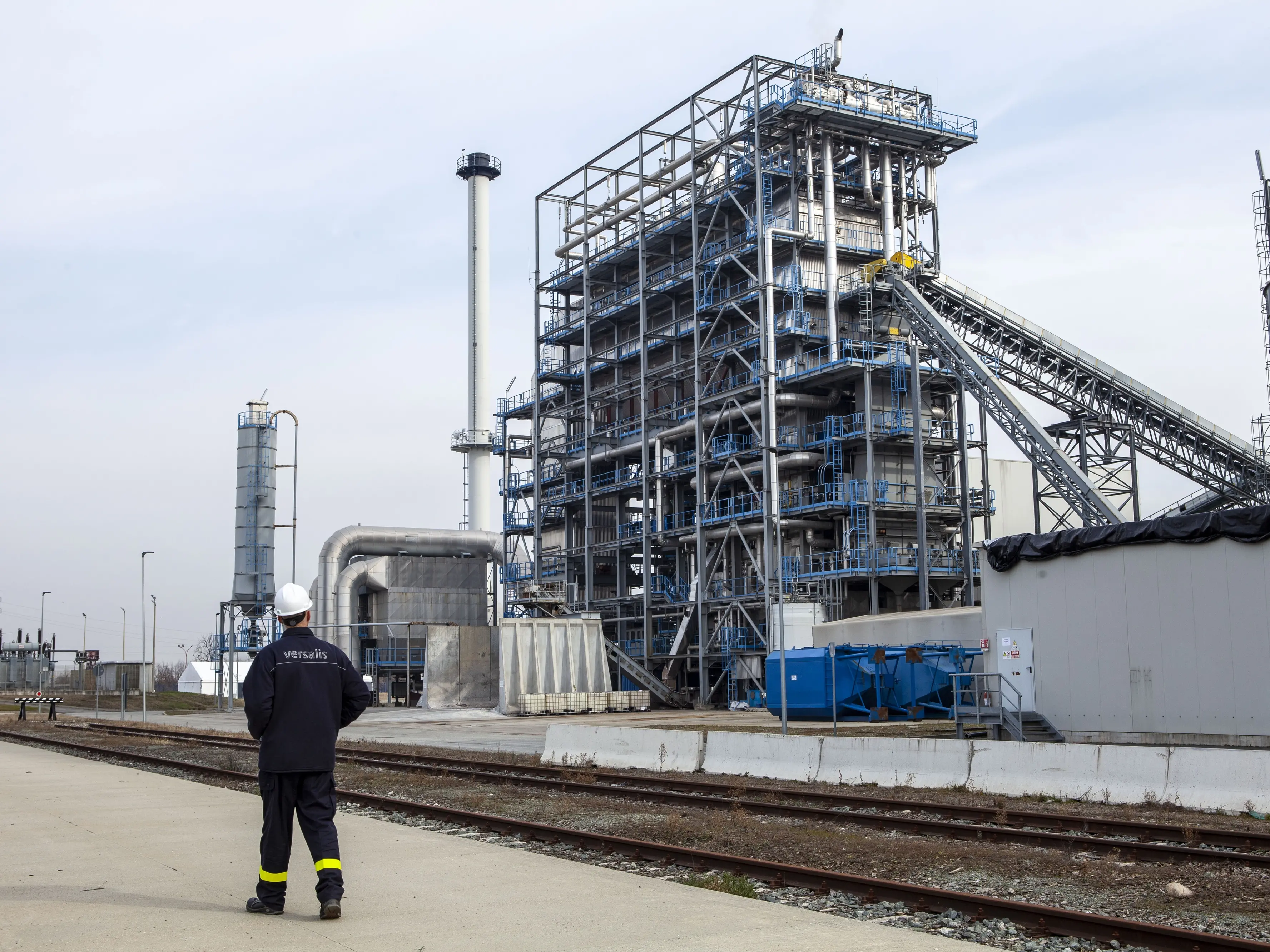 Cgil al governo: “La chimica muore”