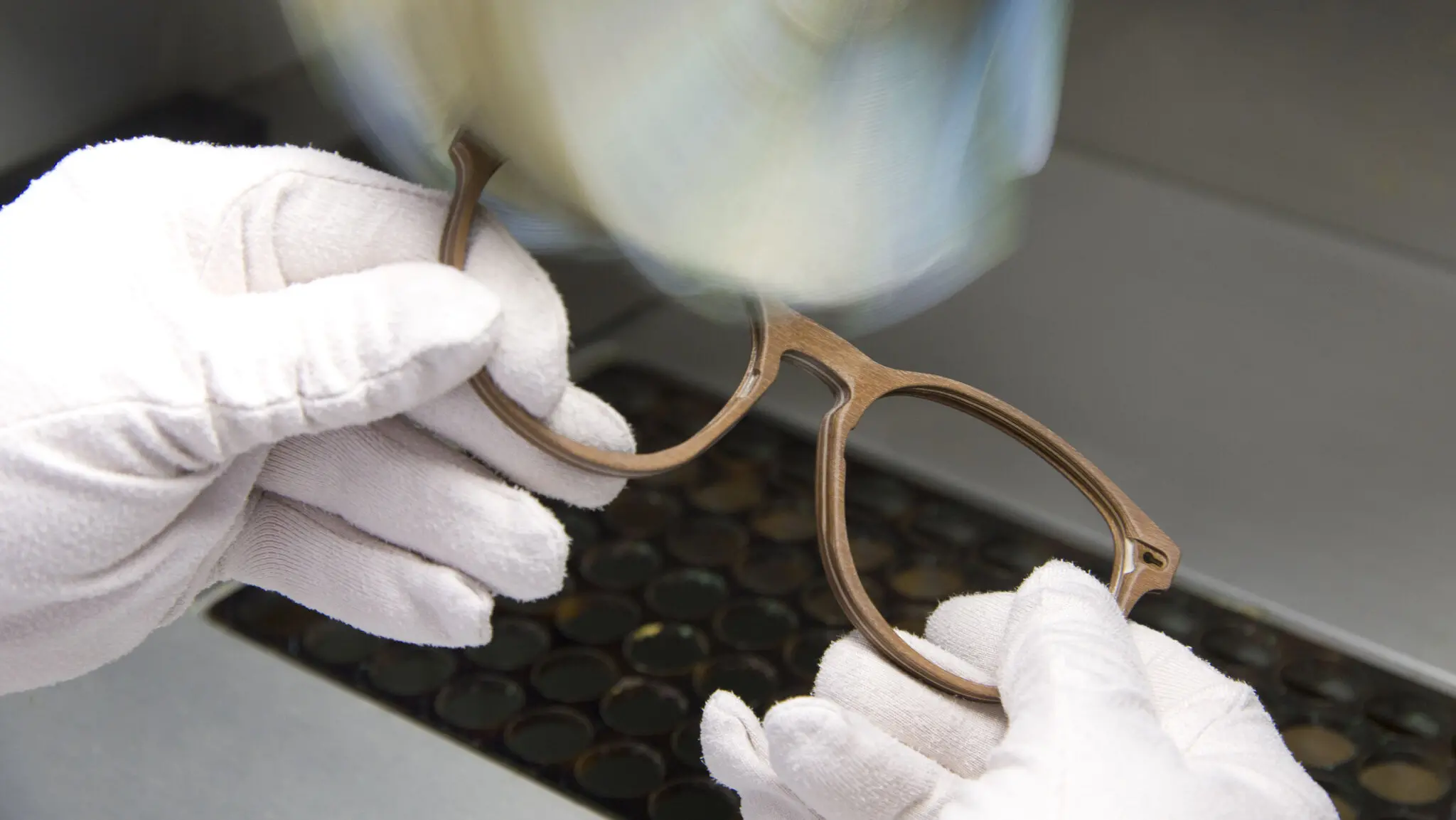 Kering, timori per l’occupazione nel lusso