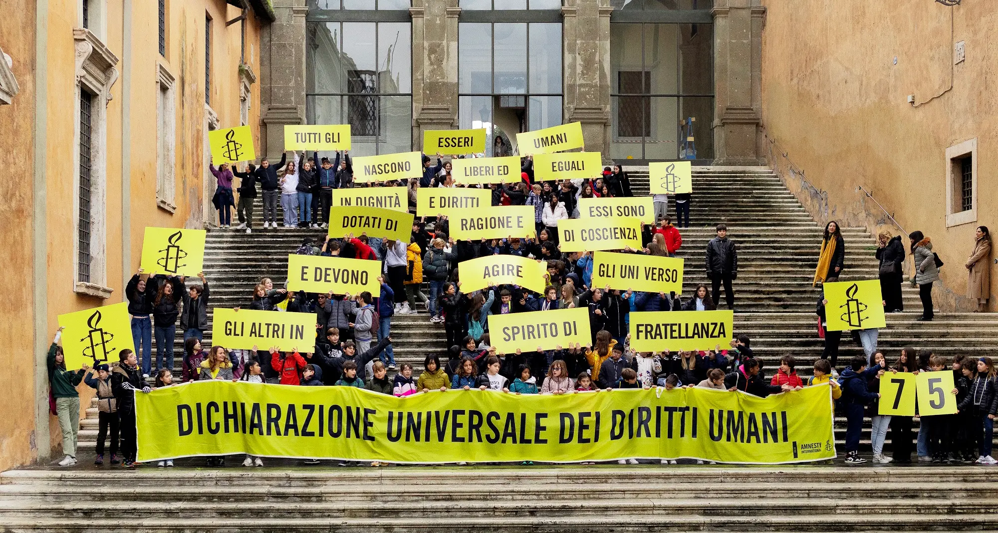 Amnesty International: “Un mondo sull’orlo del precipizio”