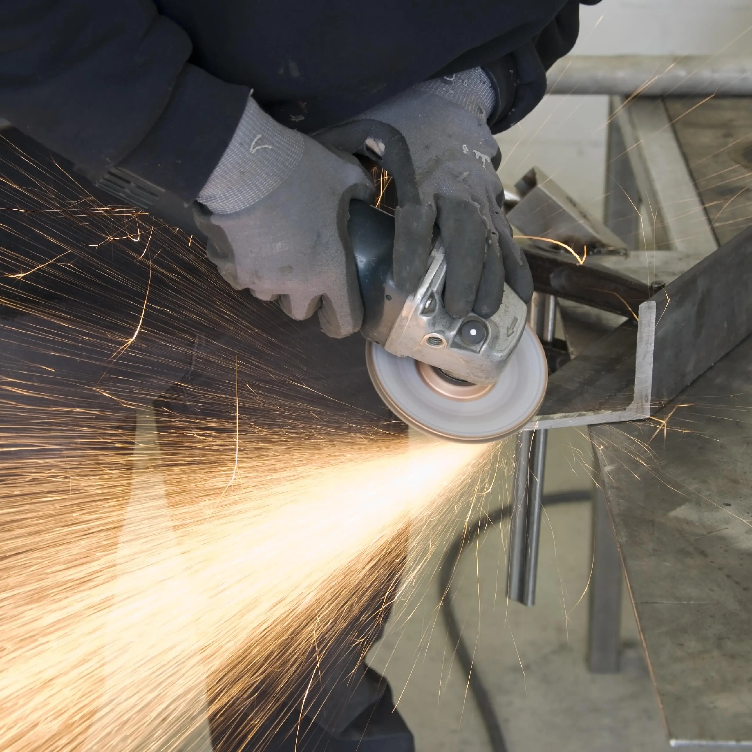 In Lombardia è boom della cassa integrazione straordinaria: +41,9% nel primo trimestre 2026